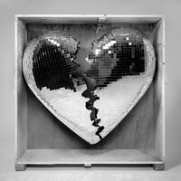 Mark Ronson, Miley Cyrus - Nothing Breaks Like a Heart